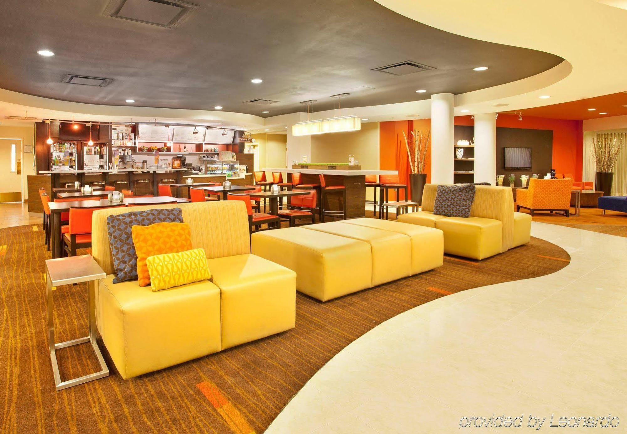 Courtyard El Paso Airport Hotell Eksteriør bilde
